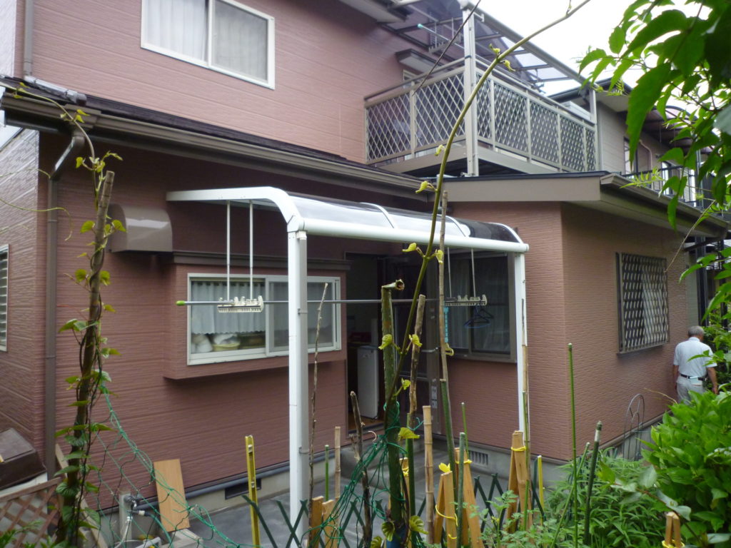 八幡西区外壁塗装：屋根塗装　付帯工事（アルミ：バルコニー、テラス屋根新設）